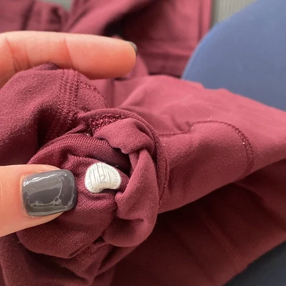 Lululemon align leggings - burgundy colour - Picture 6 of 6